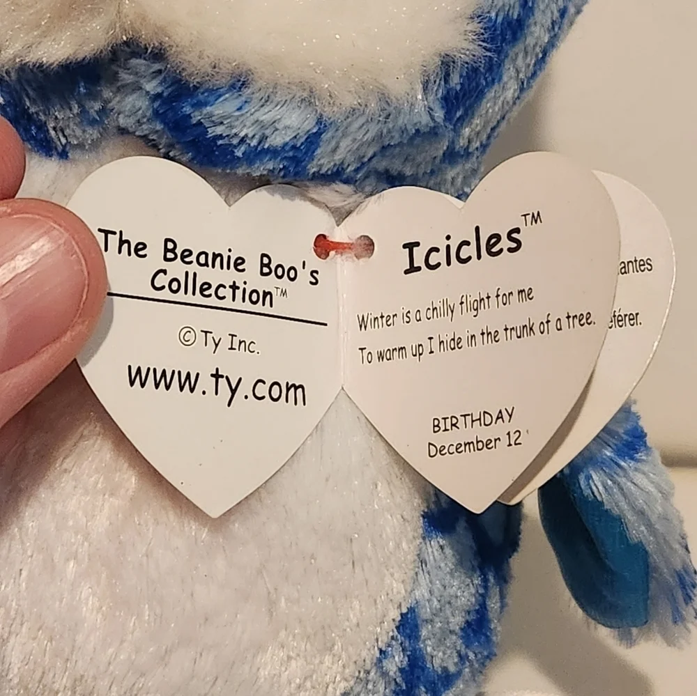 7” Ty Icicles Blue Snow Owl wearing Santa Hat Christmas Themed Plush